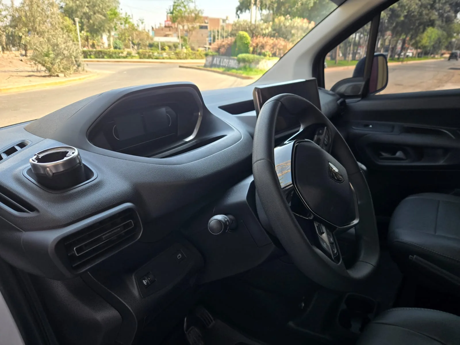 Peugeot Partner 2025 en Lima — foto 10