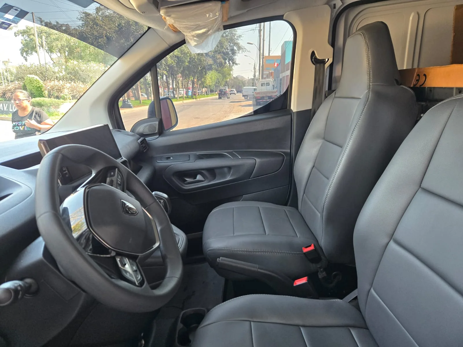 Peugeot Partner 2025 en Lima — foto 11