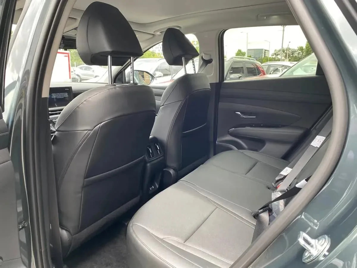 SUV Hyundai Tucson Premium 2027 en Lima — foto 7