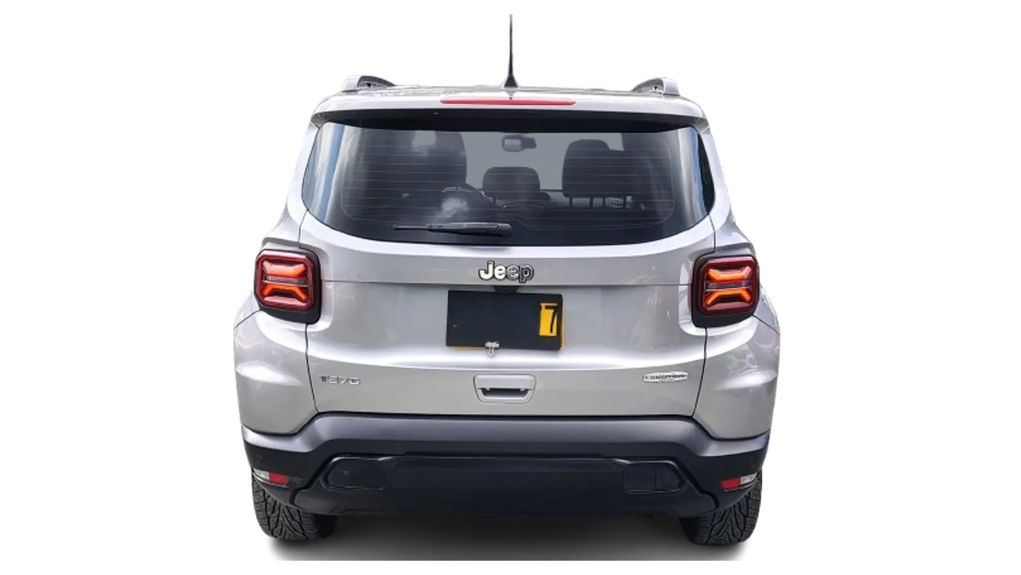 SUV Jeep Renegade Longitude 2024 en Lima — foto 4
