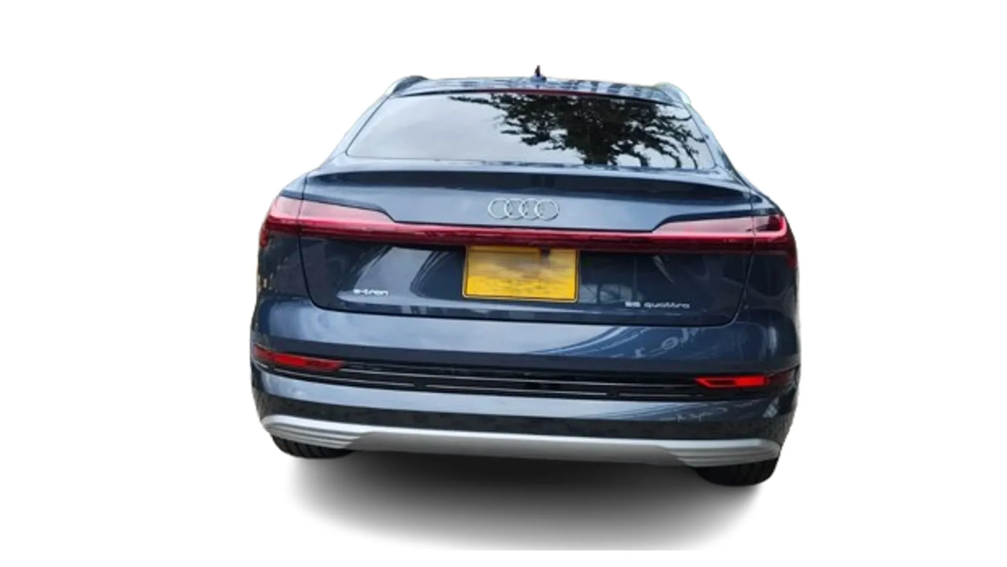 SUV Audi E-Tron Sportback 2023 en Lima — foto 6