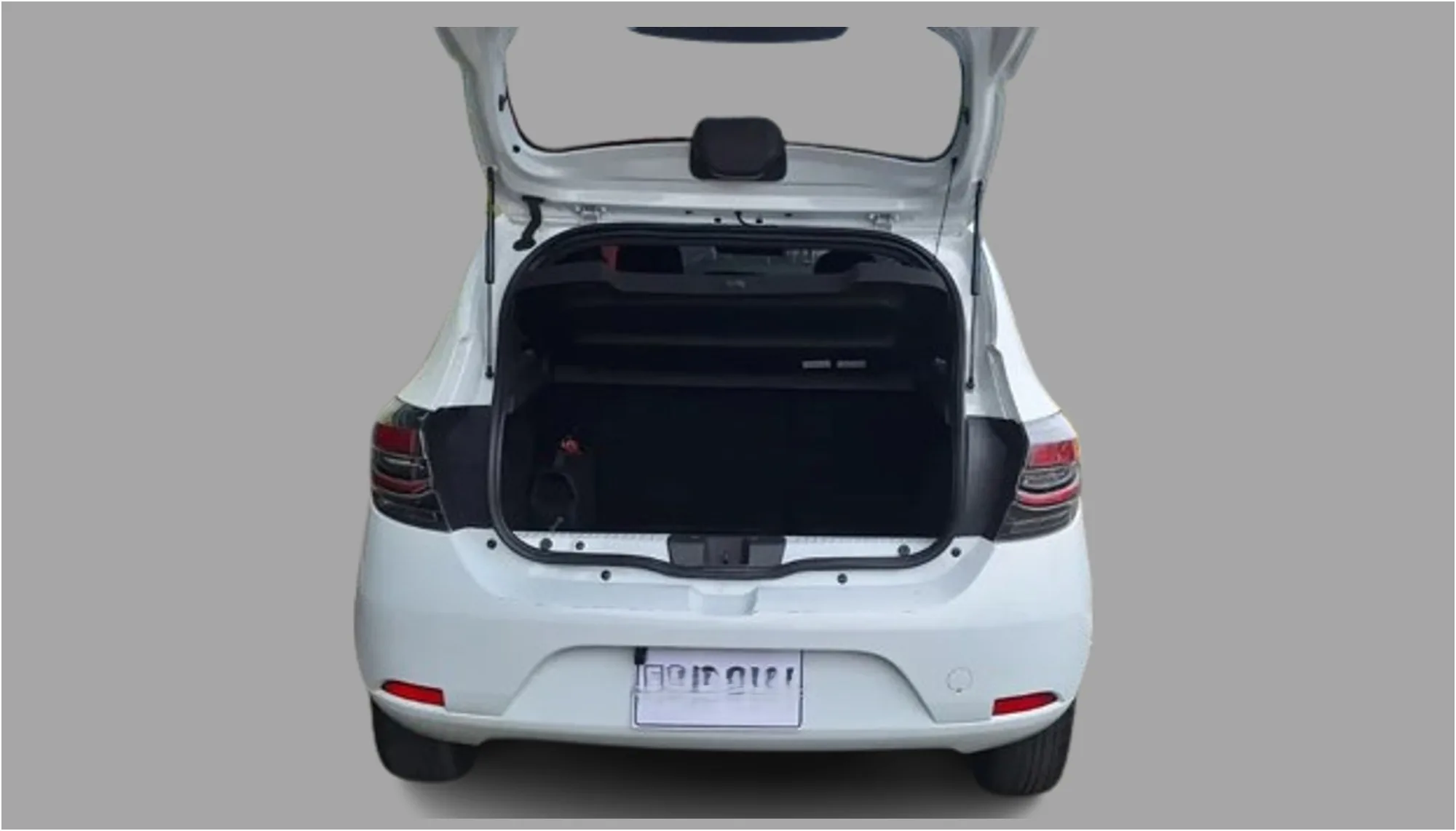 Hatchback Renault Sandero Life Plus 2026 en Lima — foto 5