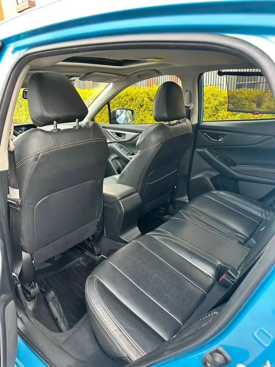 SUV Subaru XV Limited Hybrid 2022 en Lima — foto 6