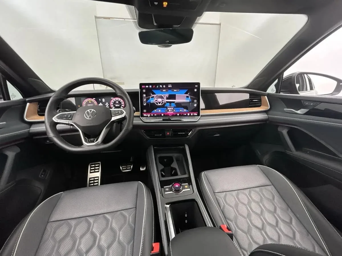 SUV Volkswagen Tiguan 2026 en Lima — foto 7