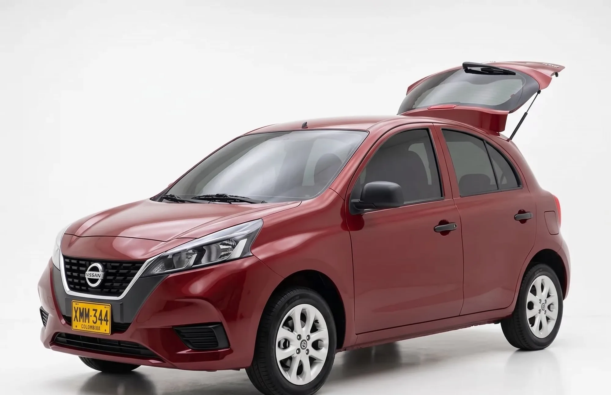 Hatchback Nissan March Sense 2025 en Lima — foto 2