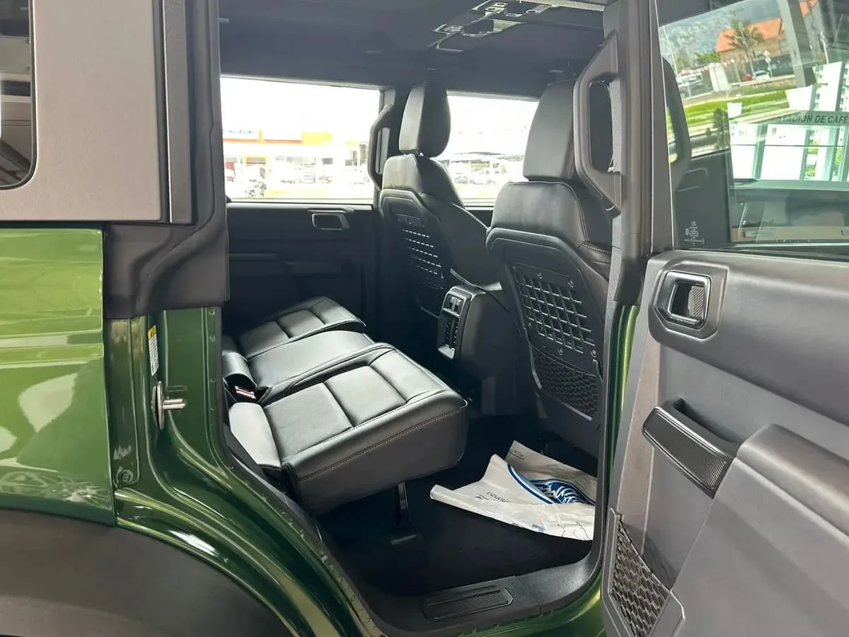 Camioneta Ford Bronco Badlands 2026 en Lima — foto 7