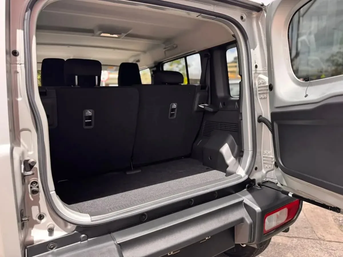 Camioneta Suzuki Jimny GLX 2027 en Lima — foto 7