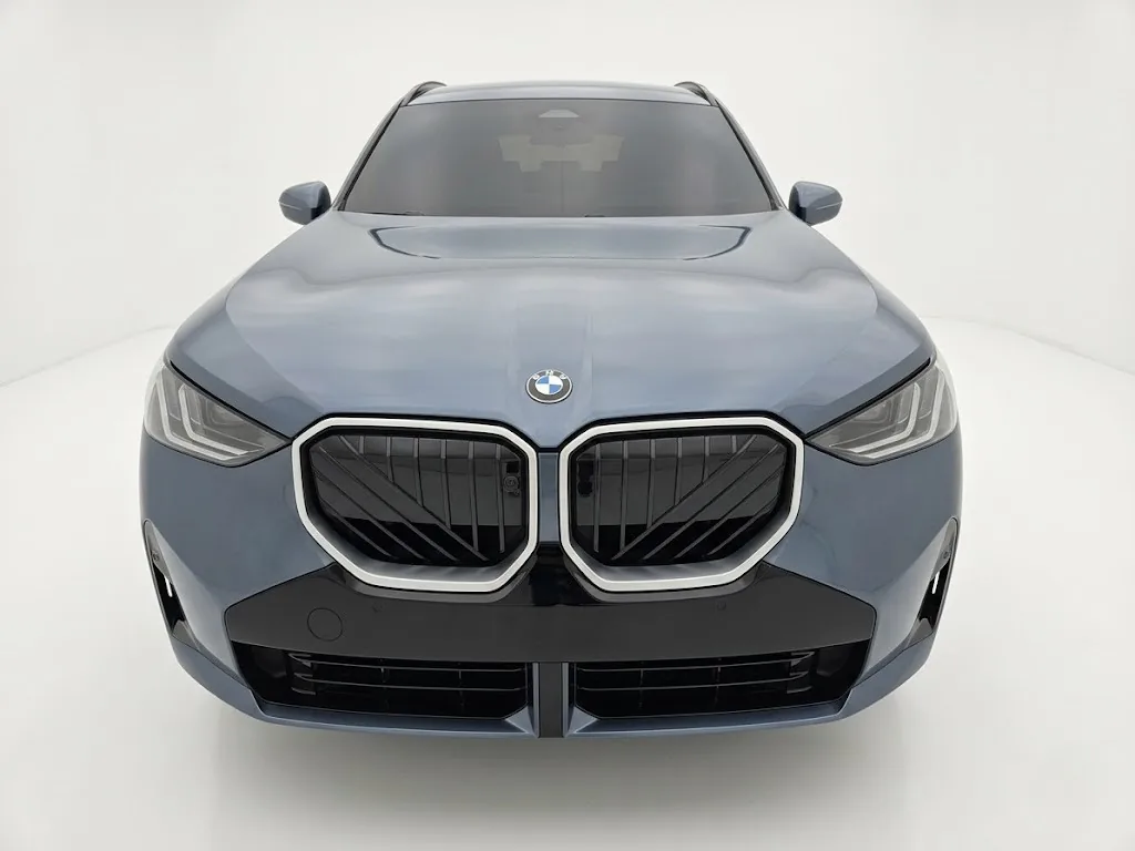 SUV BMW X3 Xdrive 2025 en Lima — foto 2