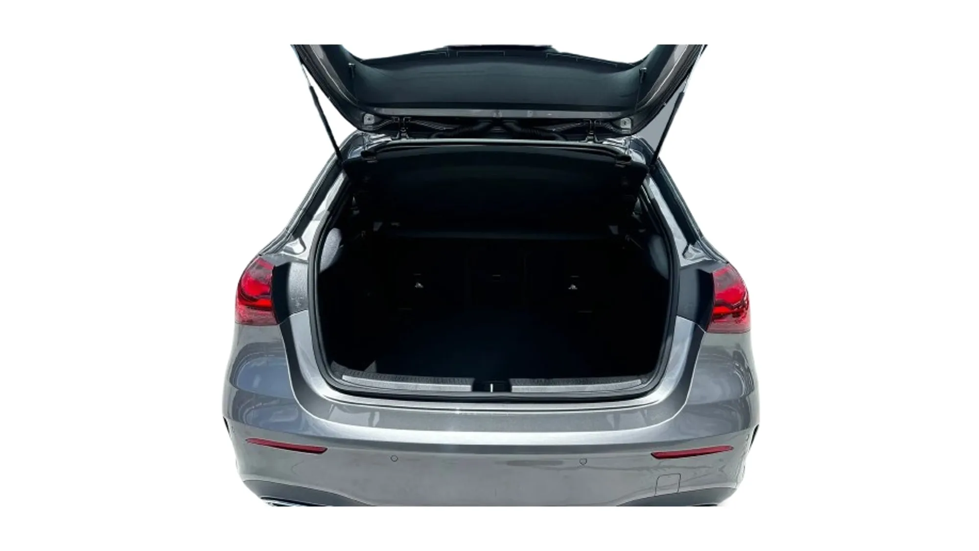 Sedán Mercedes-Benz A 250 2027 en Lima — foto 5