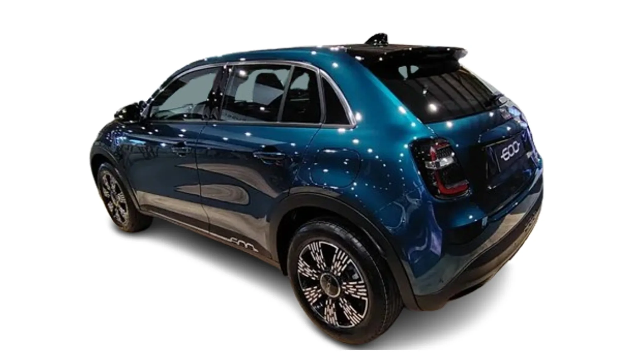 SUV Fiat 600 Hybrid 2026 en Lima — foto 3