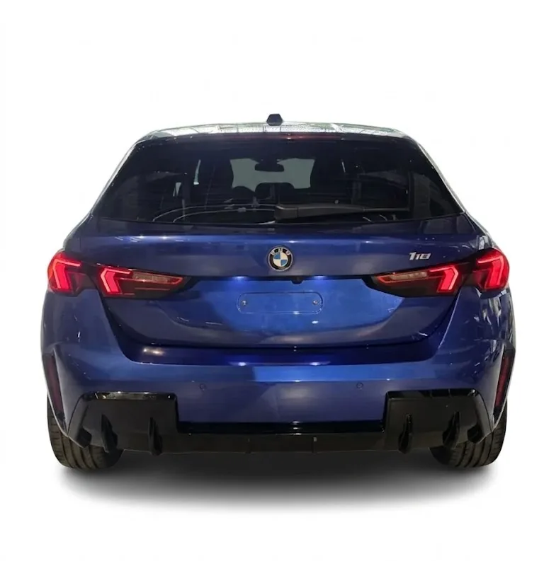 Hatchback BMW 118i 2026 en Lima — foto 4