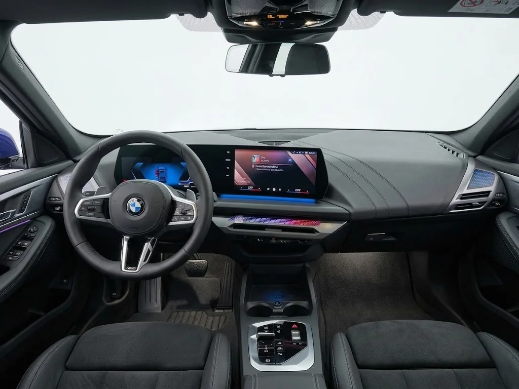 Hatchback BMW 118i 2026 en Lima — foto 7