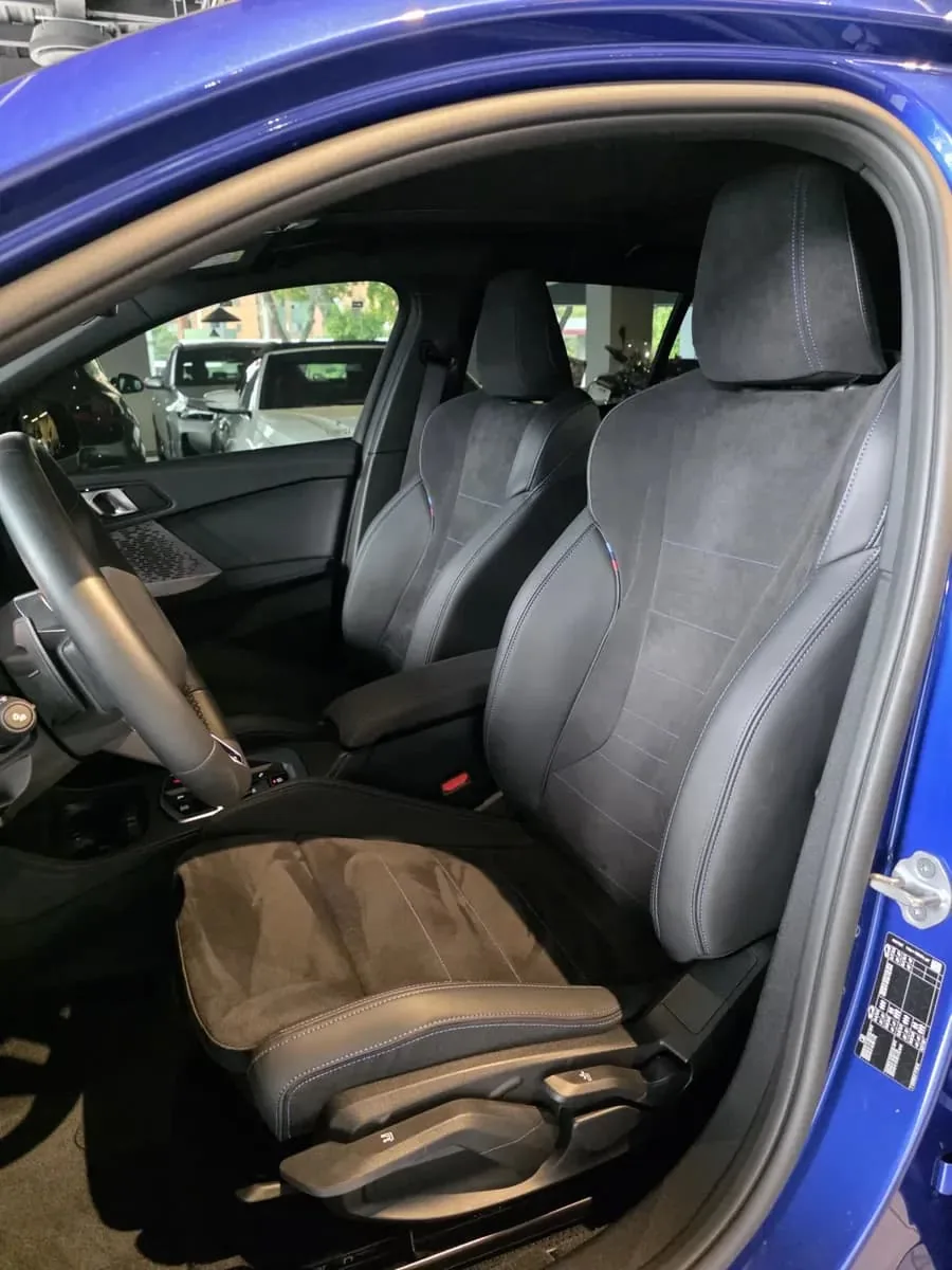 Hatchback BMW 118i 2026 en Lima — foto 8