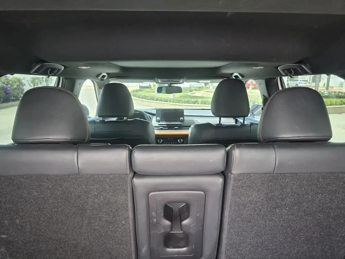 SUV Mitsubishi All-Outlander 2025 en Lima — foto 6