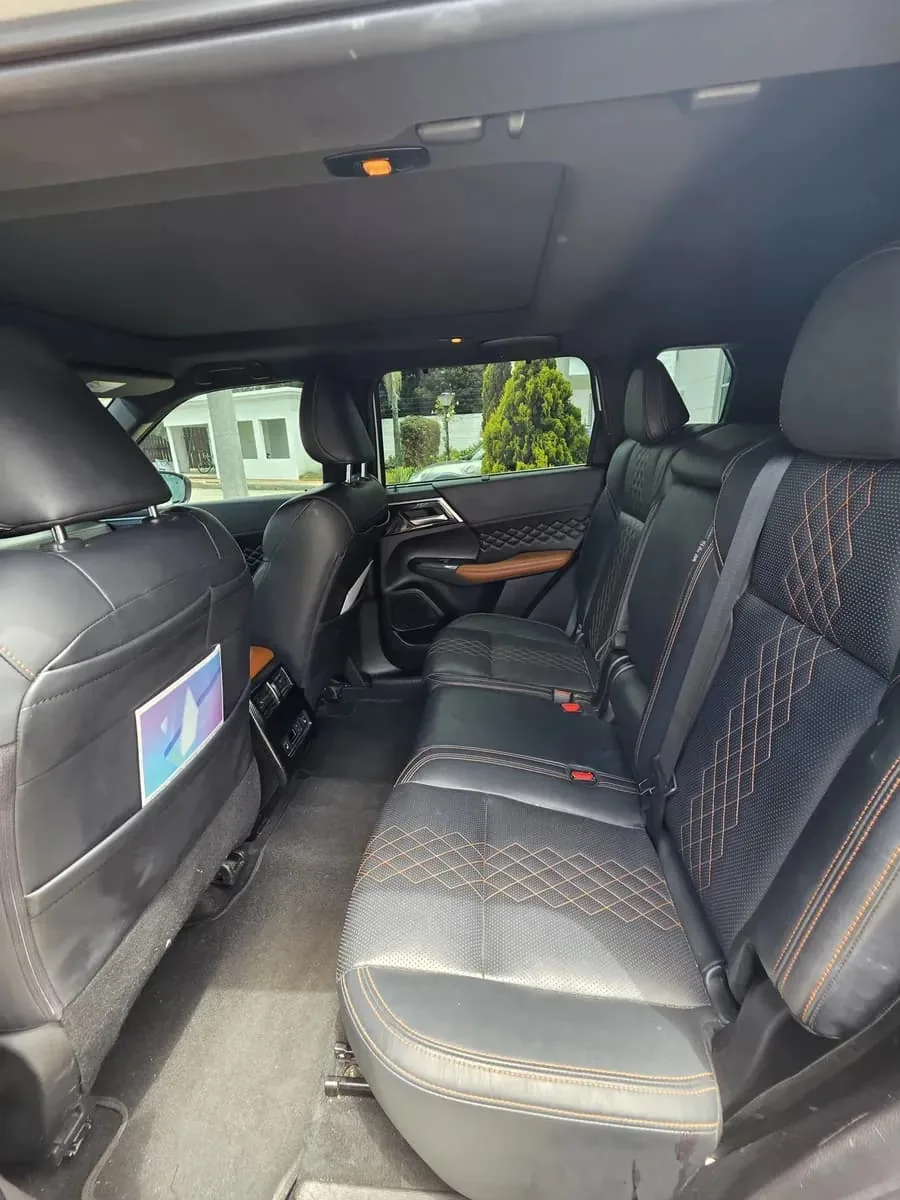 SUV Mitsubishi All-Outlander 2025 en Lima — foto 7