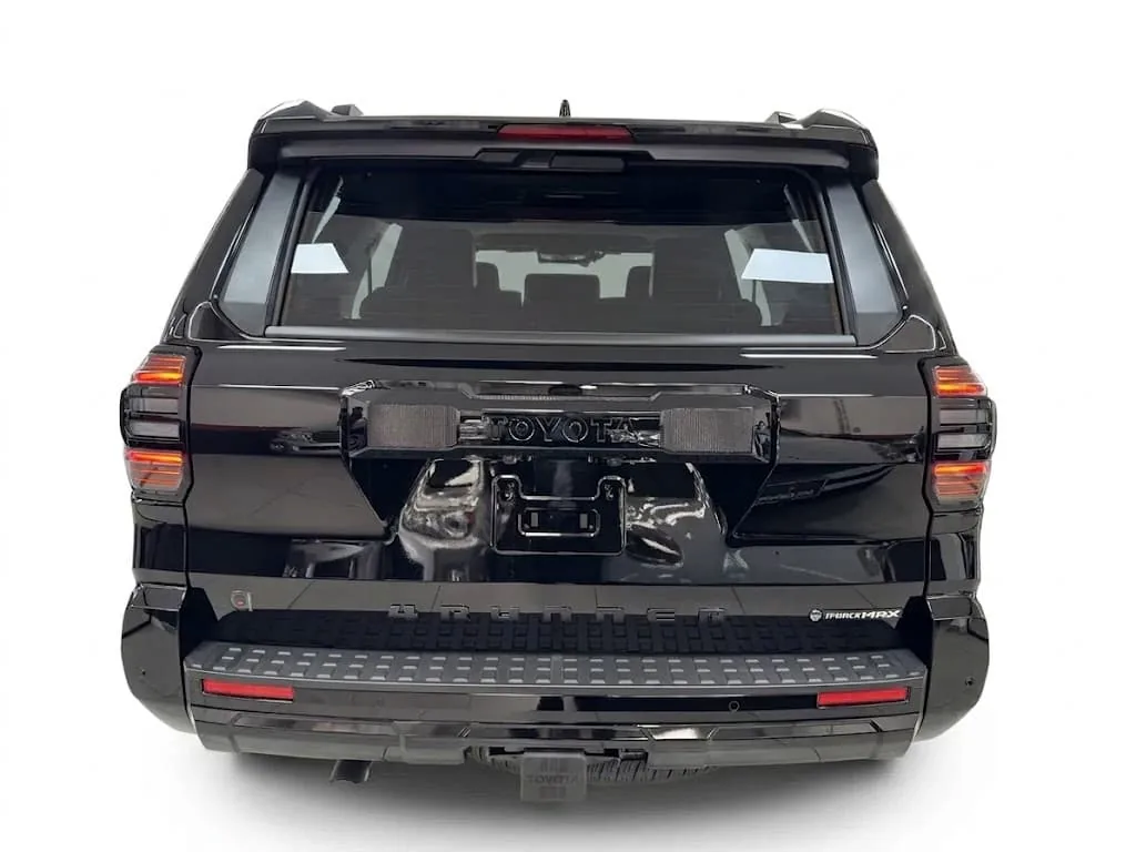 Camioneta Toyota 4Runner Platinum 2026 en Arequipa — foto 4