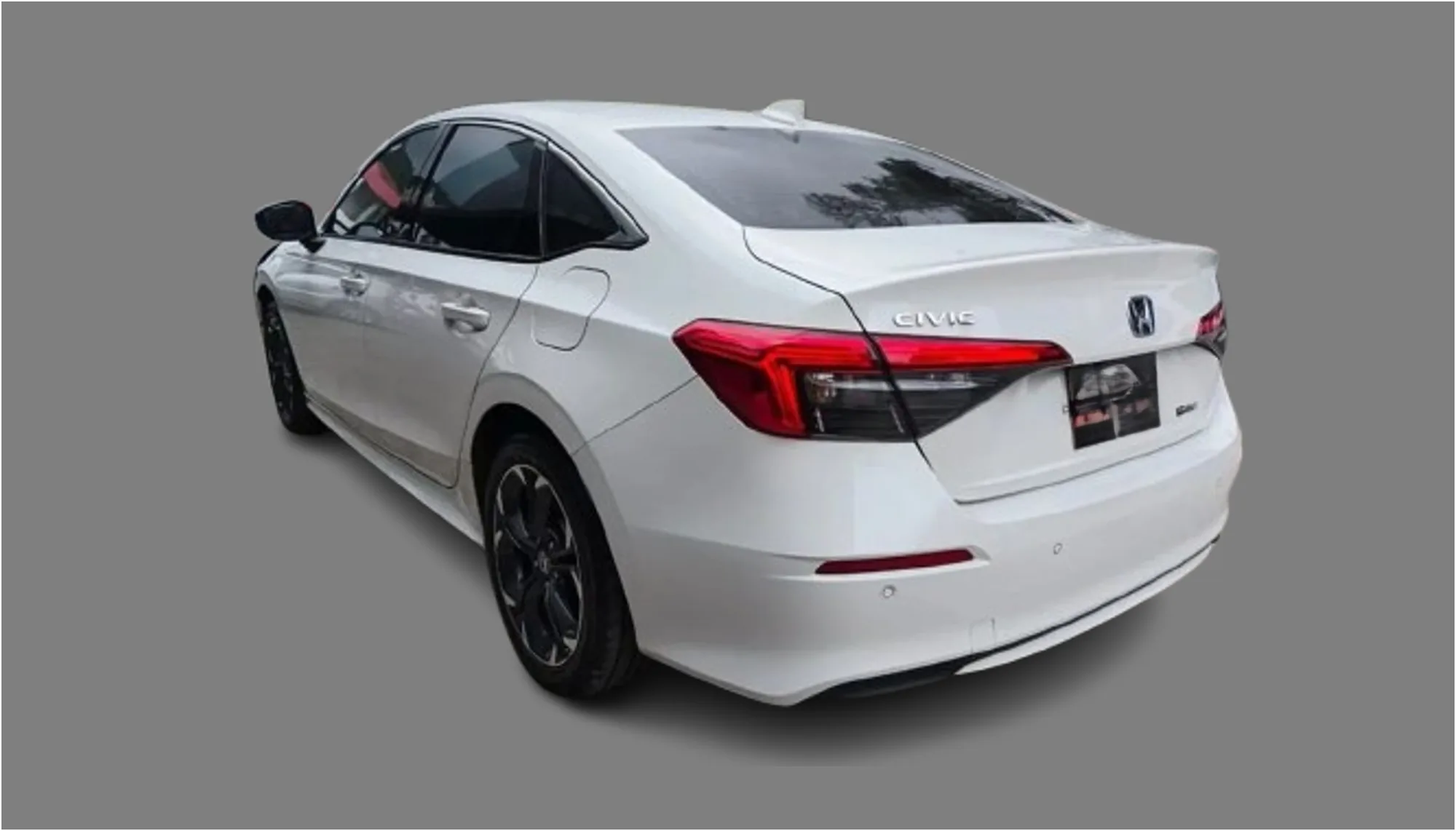 Sedán Honda Civic E-HEV 2023 en Arequipa — foto 5