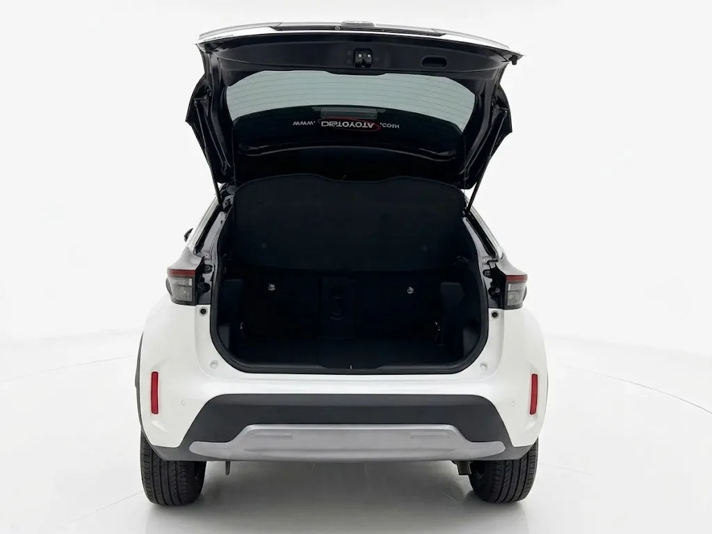 SUV Toyota Yaris Cross HEV 2026 en Arequipa — foto 5