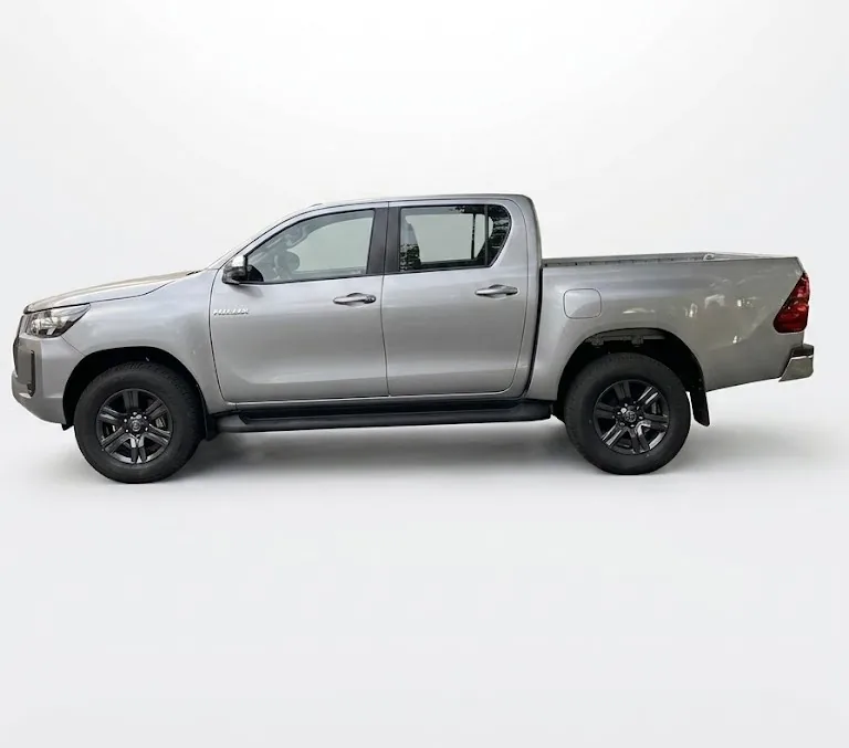 Pickup Toyota Hilux SR 2026 en Arequipa — foto 3