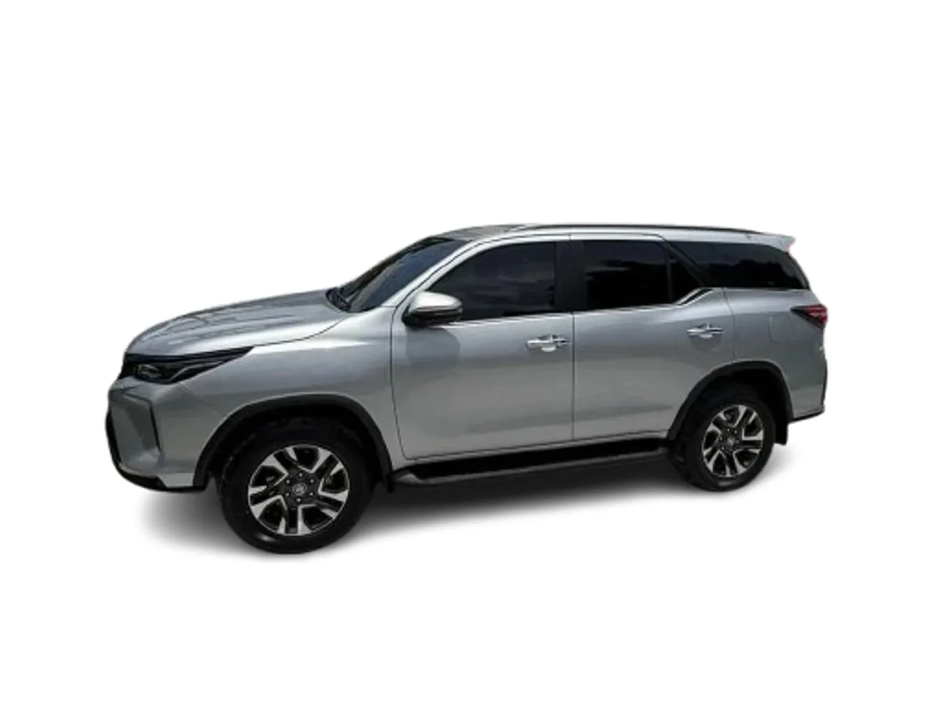 Pickup Toyota Fortuner SRV 2026 en Trujillo — foto 3