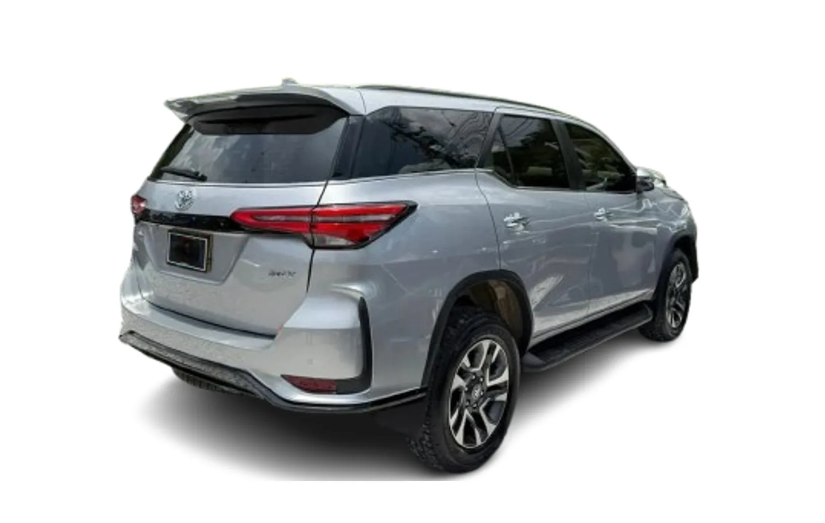 Pickup Toyota Fortuner SRV 2026 en Trujillo — foto 4