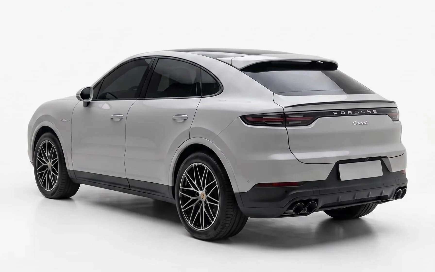 SUV Porsche Cayenne E-Hybrid 2025 en Chiclayo — foto 4
