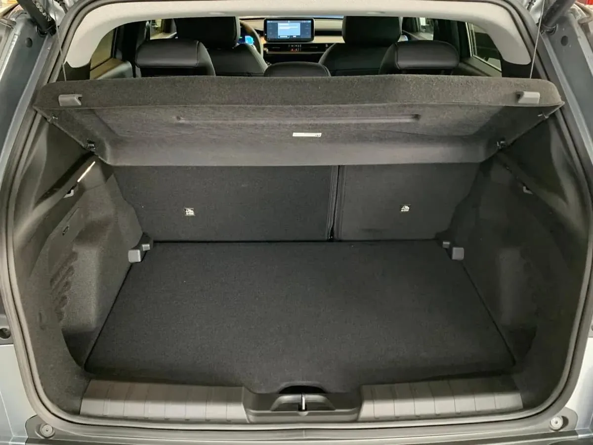 SUV Jeep Avenger E-Hybrid 2026 en Chiclayo — foto 8