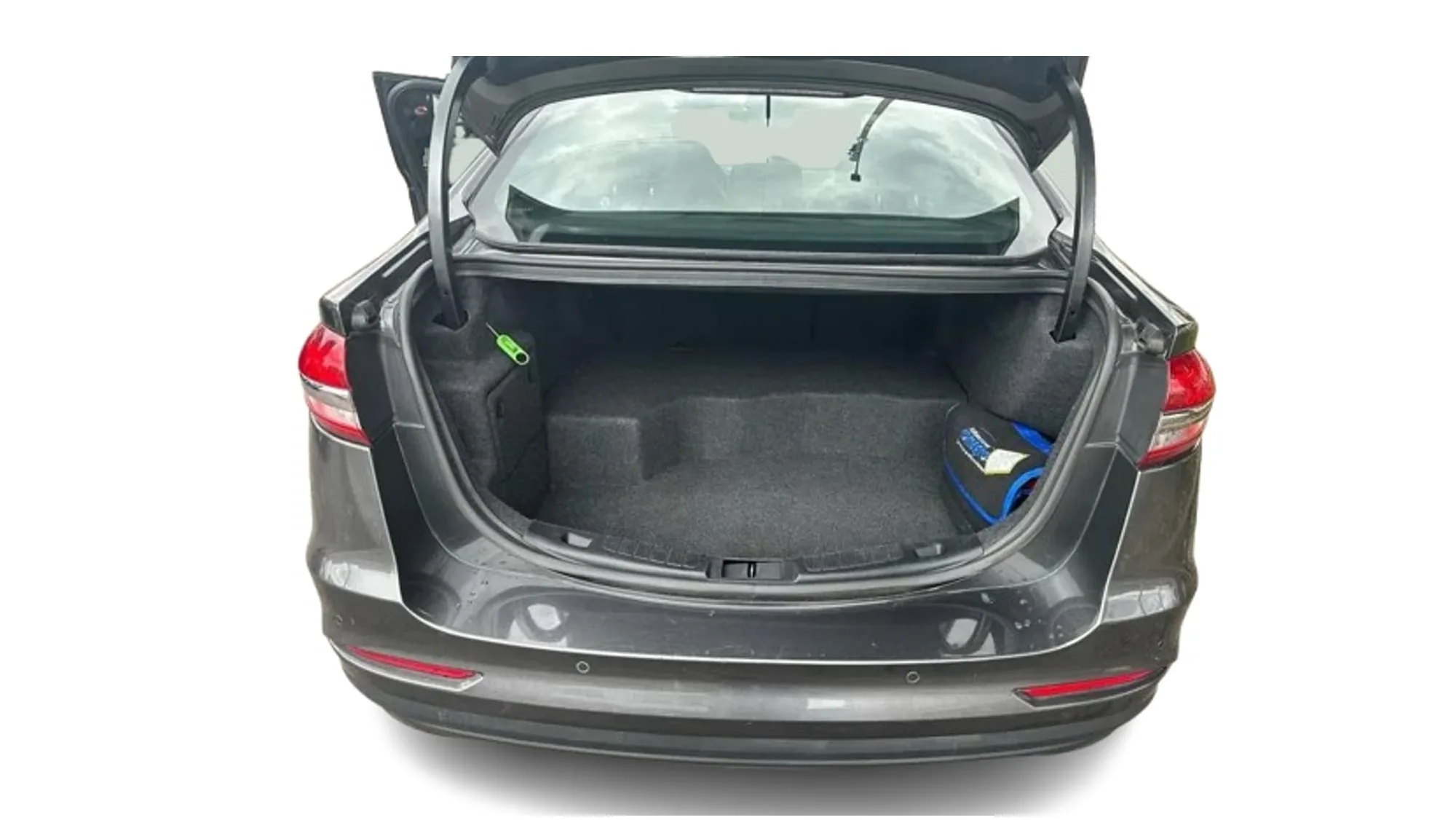 Sedán Ford Fusion SEL Hybrid 2020 en Chiclayo — foto 5