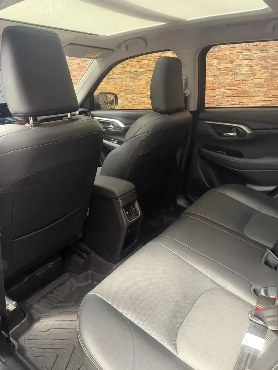 SUV Suzuki Grand Vitara 2026 en Piura — foto 6