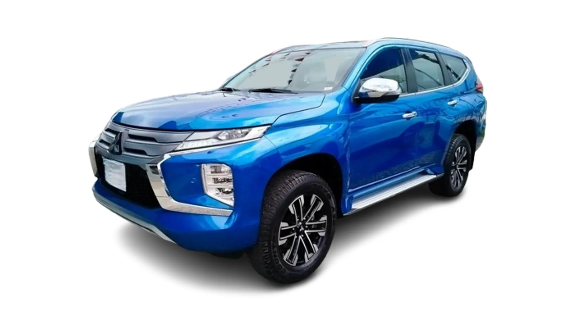 SUV Mitsubishi Montero Sport 2024 en Piura