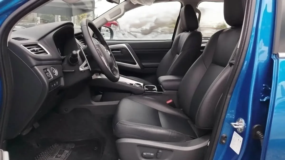 SUV Mitsubishi Montero Sport 2024 en Piura — foto 8