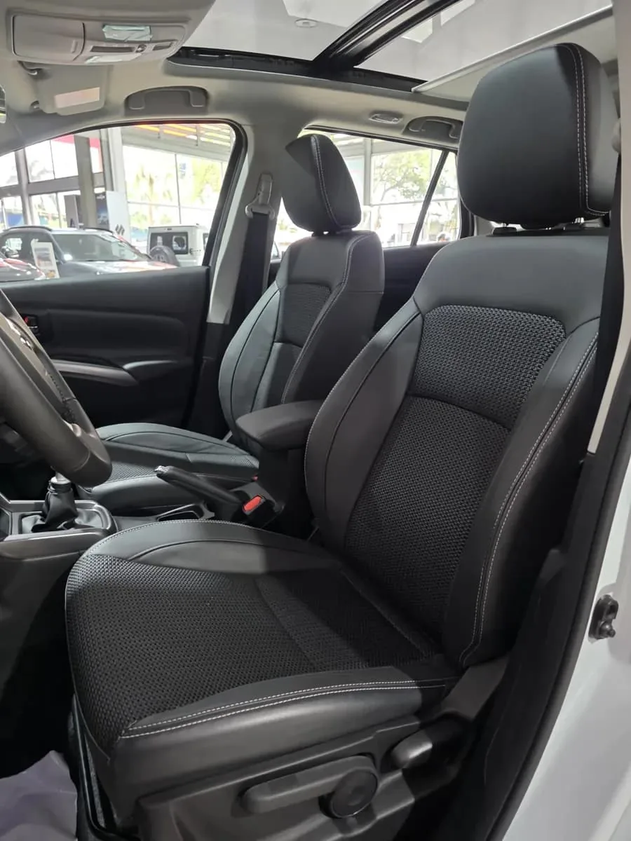 SUV Suzuki S-Cross Hybrid 2027 en Piura — foto 7